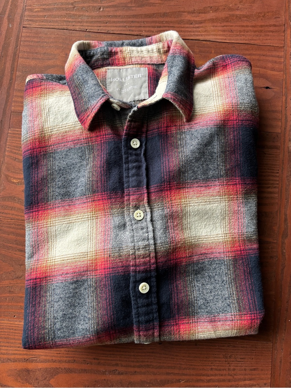 Hollister Red Navy Cream Plaid Flannel Shirt - Extra Large - Picture 6 of 6